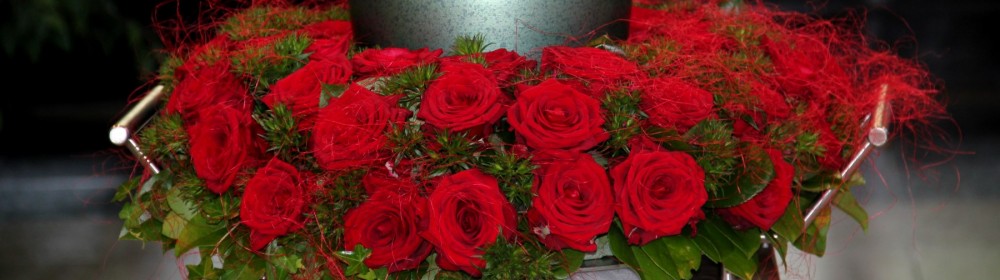 Blumen Rack | Walder Str. 274 | 40724 Hilden | Hochzeitsarrangements | Sträuße | Blumen | Trauerfloristik | Dekoration | Fleurop – Service | Kränze | Gestecke